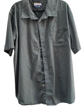 Magellan Outdoors Short-Sleeve Button-Down Shirt in Charcoal